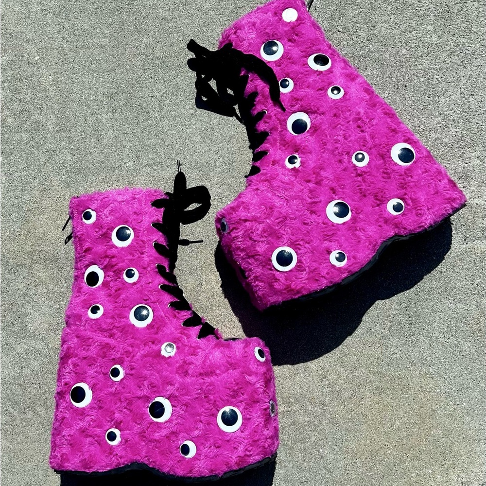 Pixie I C U UV Reactive Platforms Demonia